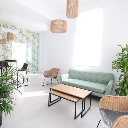 Hostal Tropical Motril Exteriér fotografie