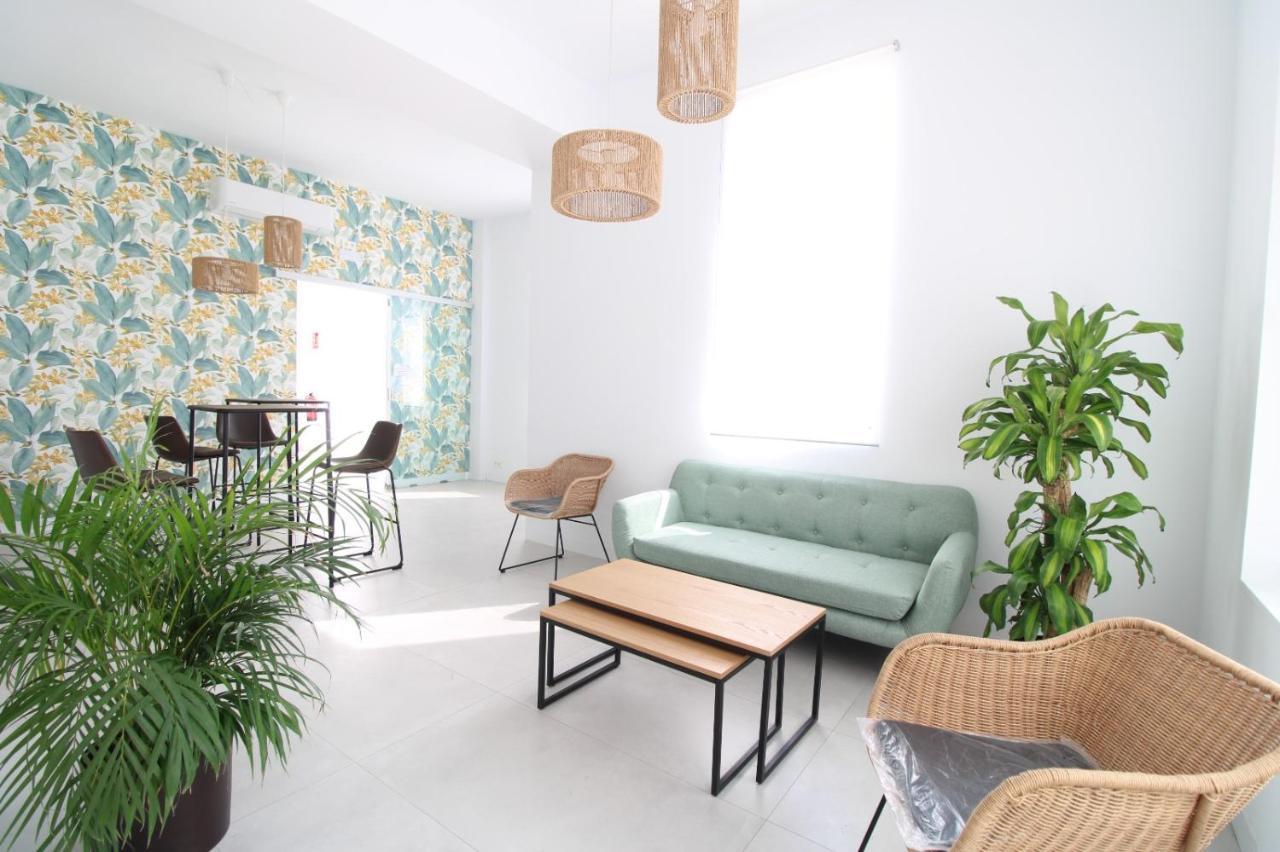 Hostal Tropical Motril Exteriér fotografie