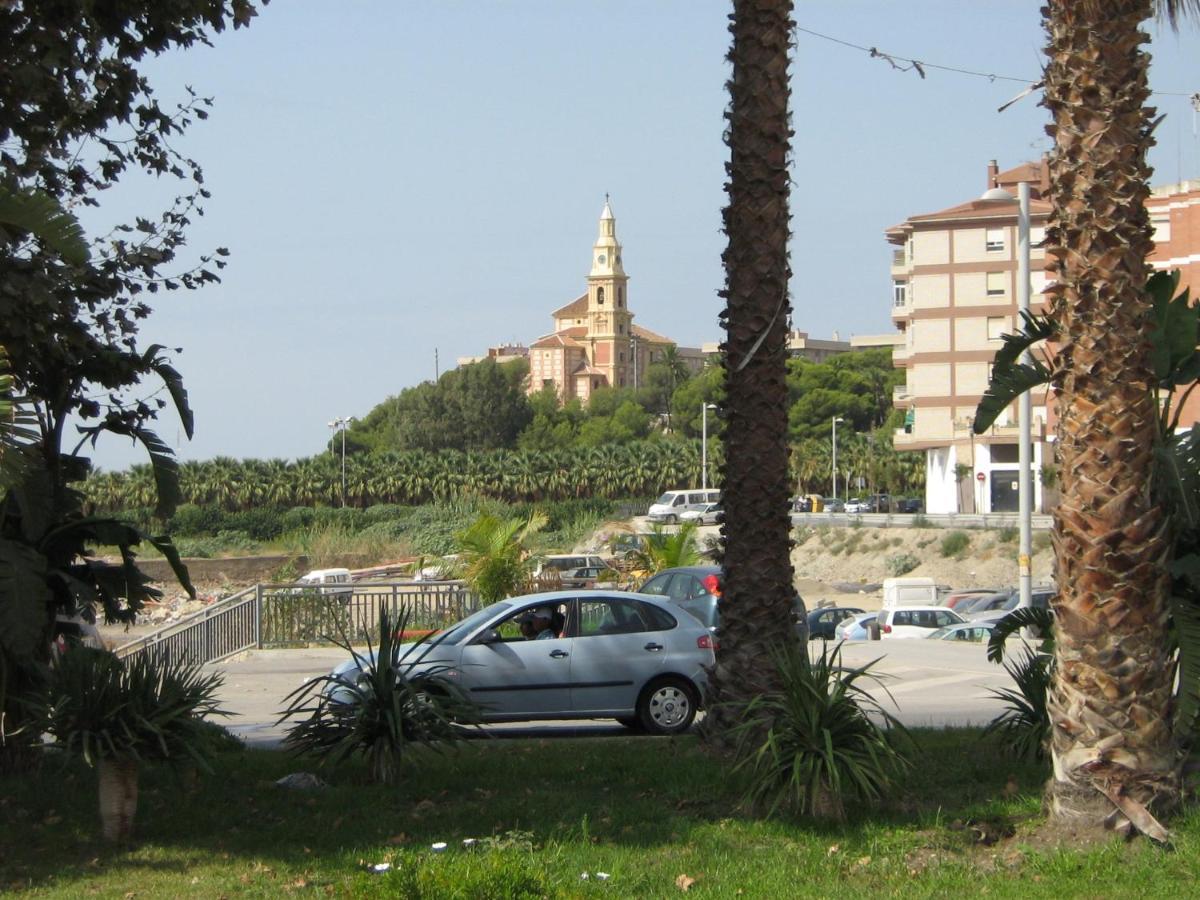 Hostal Tropical Motril Exteriér fotografie