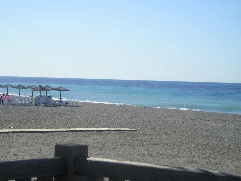 Hostal Tropical Motril Exteriér fotografie